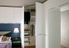 Weißer Holzschrank